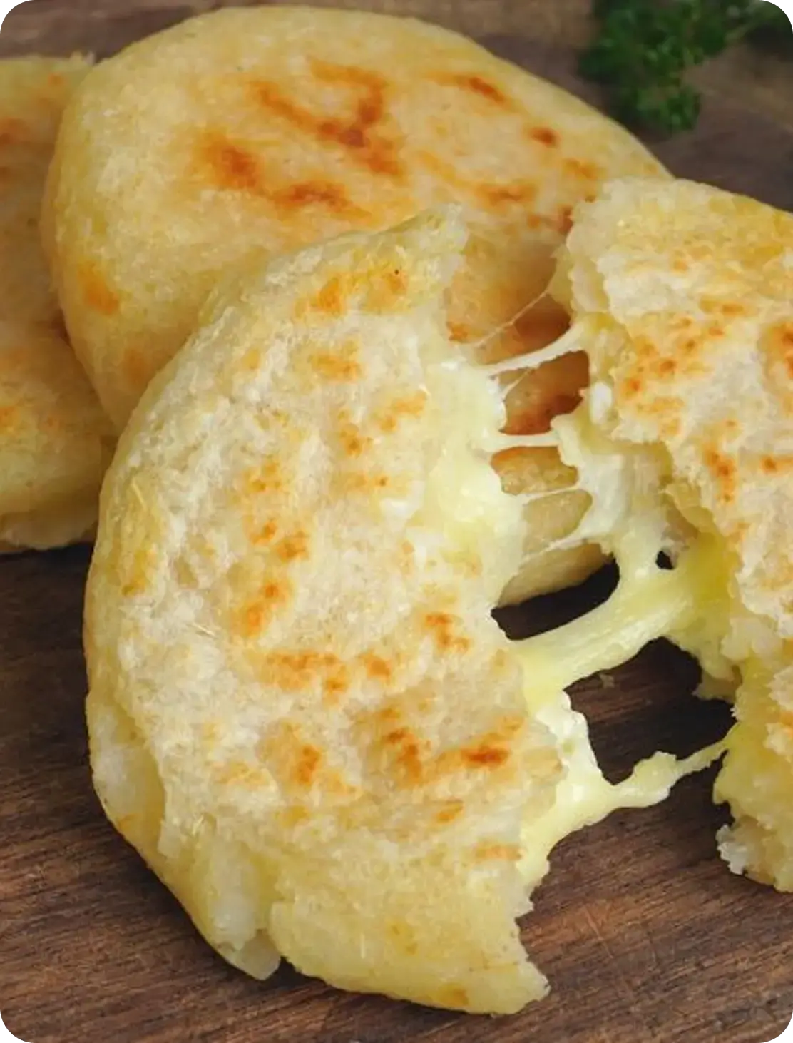 Arepas de Yuca y Queso